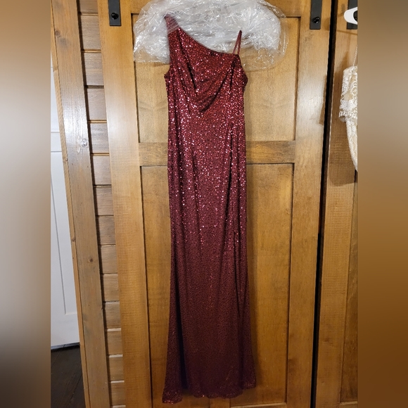Adrianna Papell burgundy sequin dress - Picture 2 of 3